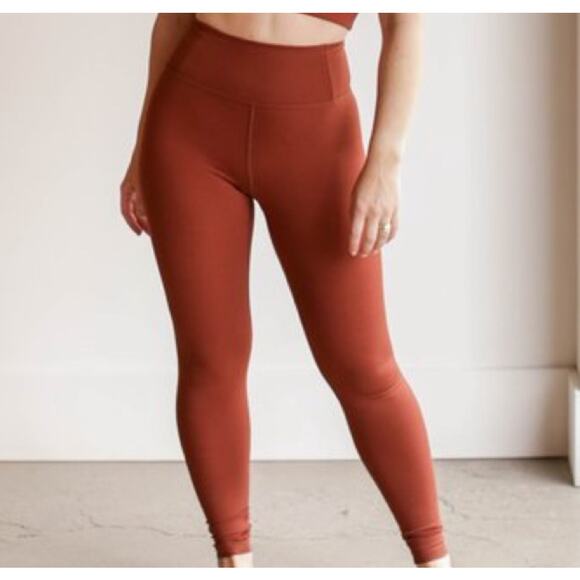 Girlfriend Collective Float High Rise Seamless Leggings Size XXS Mahogany - Picture 1 of 7